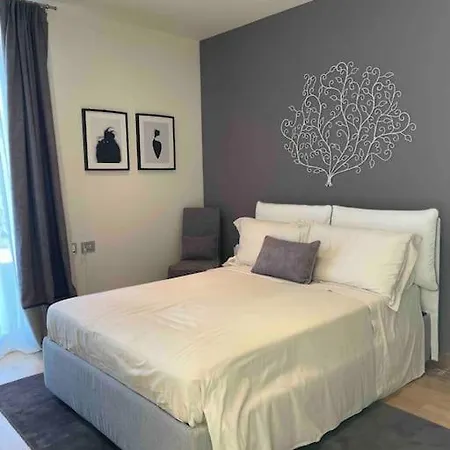 Front Row Golf Bogogno