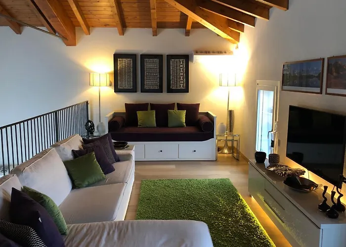 빌라 Front Row Golf 보고노