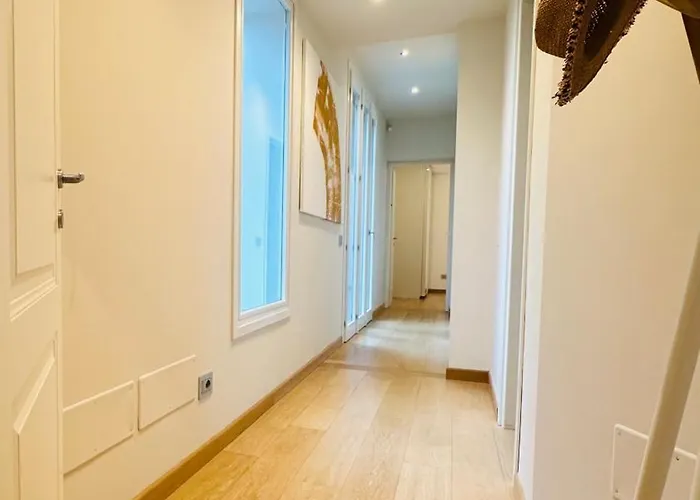 빌라 Front Row Golf 보고노