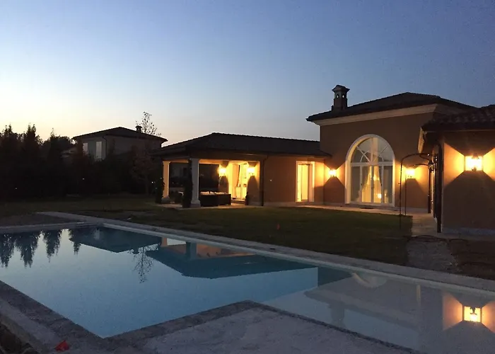 빌라 Front Row Golf *